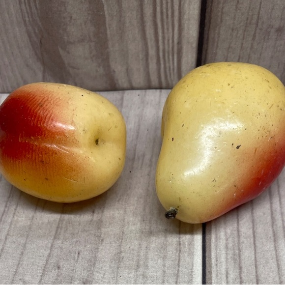 Lot of 11 Assorted Wax Faux Coated Fruits Apple Banana Pear Orange Lemon - Picture 5 of 7